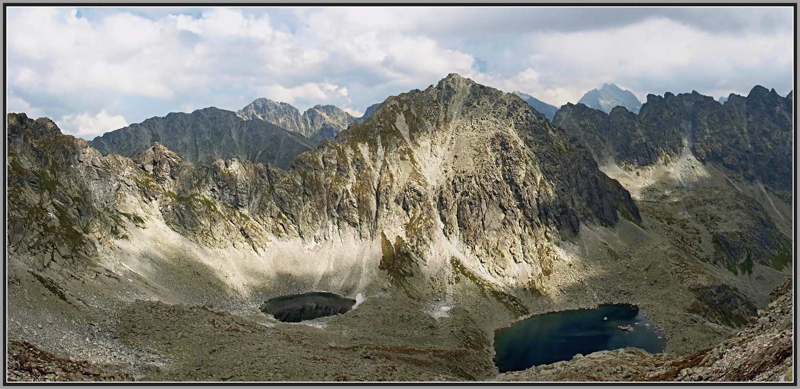 Okrúhlé a Capie pleso
